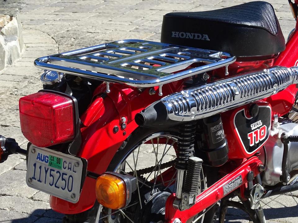 1986 Honda CT110 - Image 12 of 24