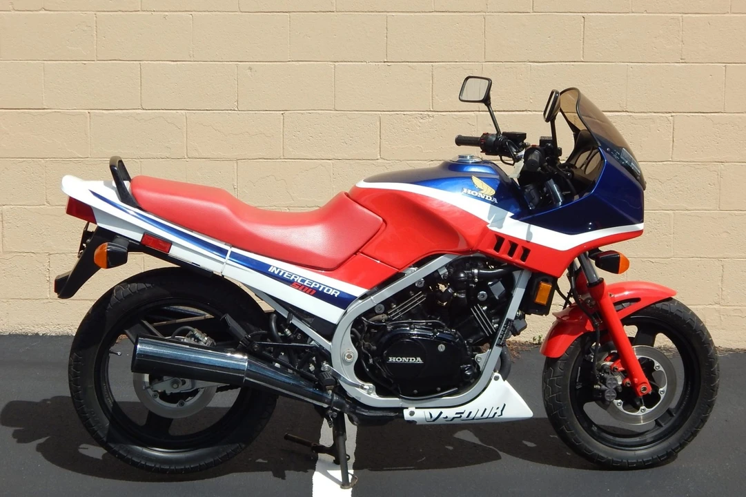 1986 Honda VF & VFR - Image 3 of 6