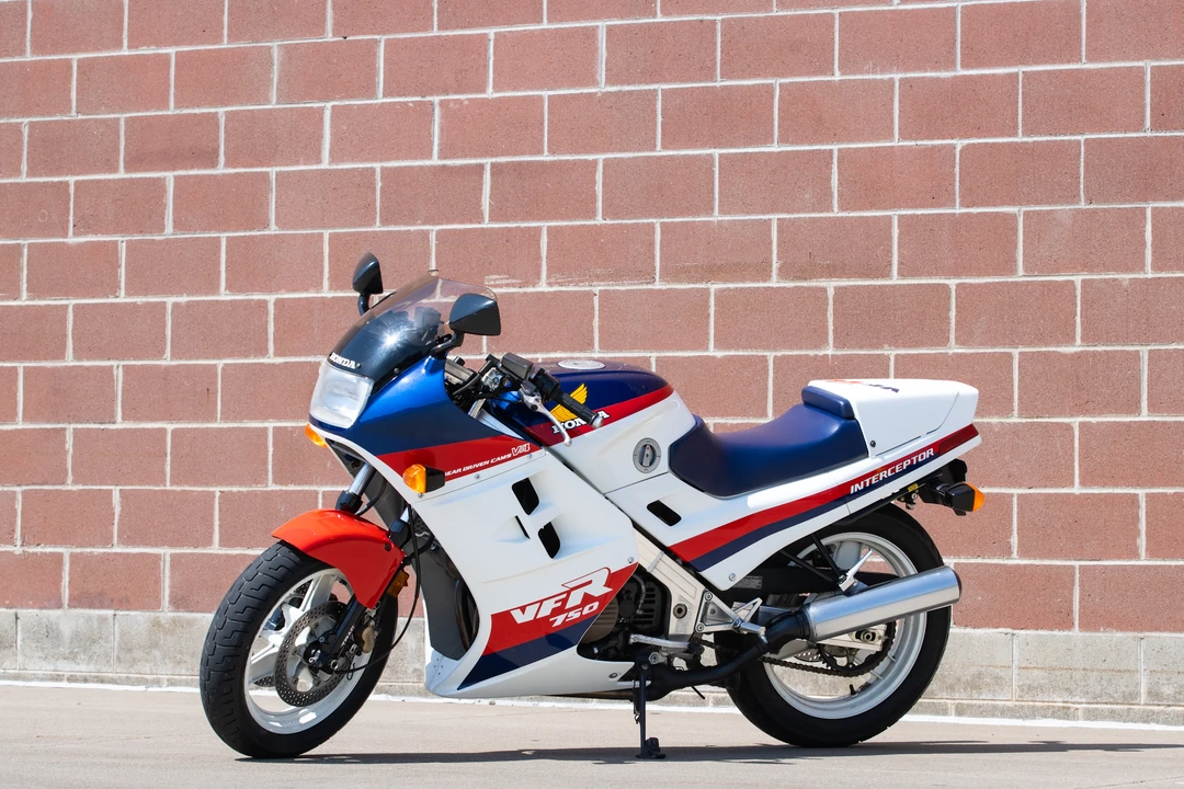 1986 Honda VF & VFR - Image 10 of 31