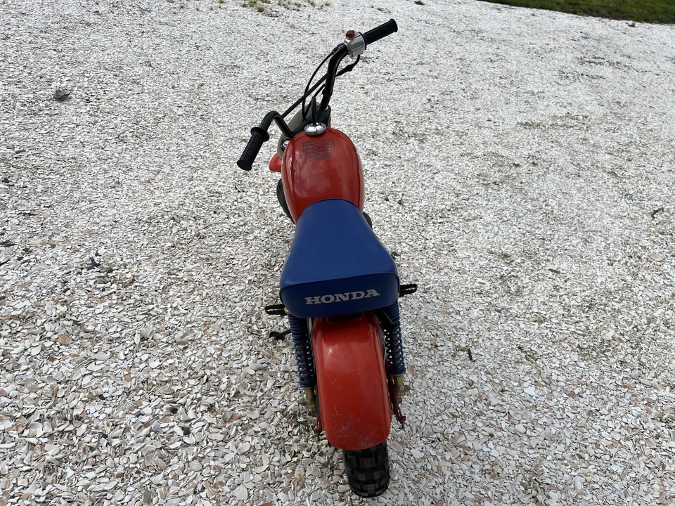 1986 Honda Motorcycles - Image 4 of 31
