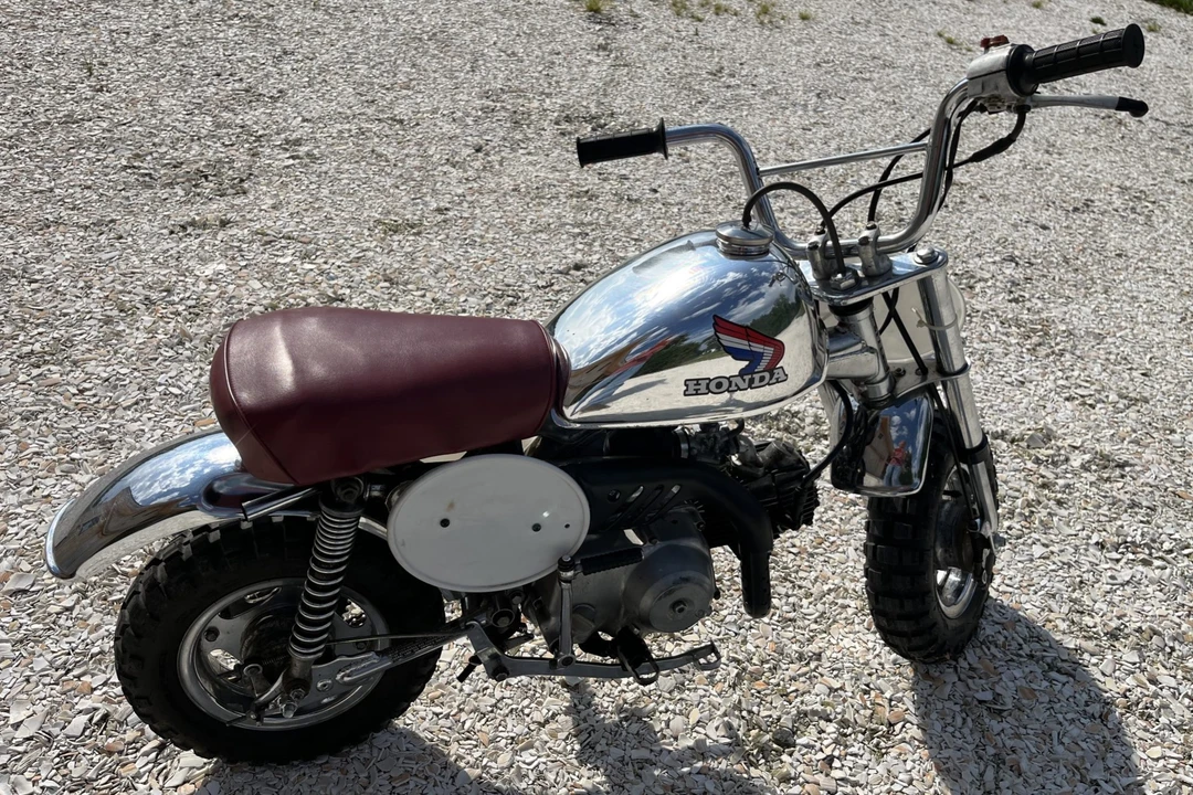 1986 Honda Motorcycles - Image 4 of 31