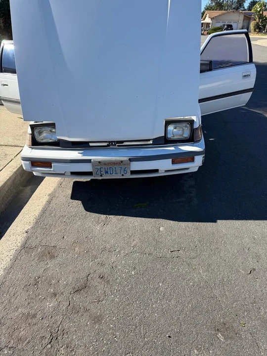 1986 Honda Prelude 2nd Gen - Image 2 of 11