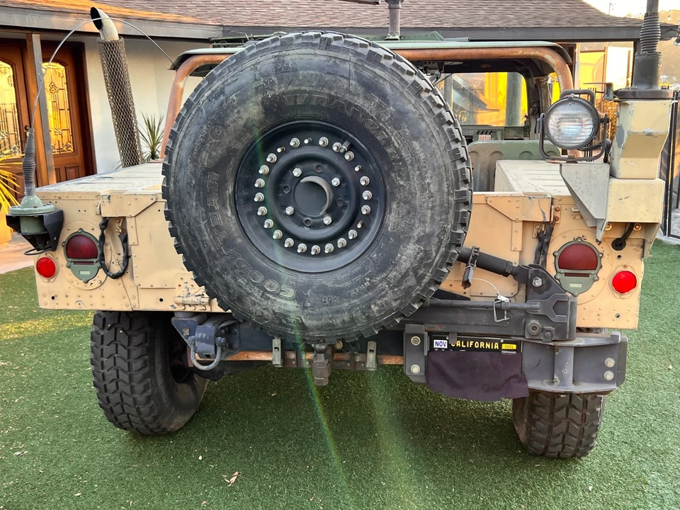 1986 Hummer HMMWV - Image 3 of 21