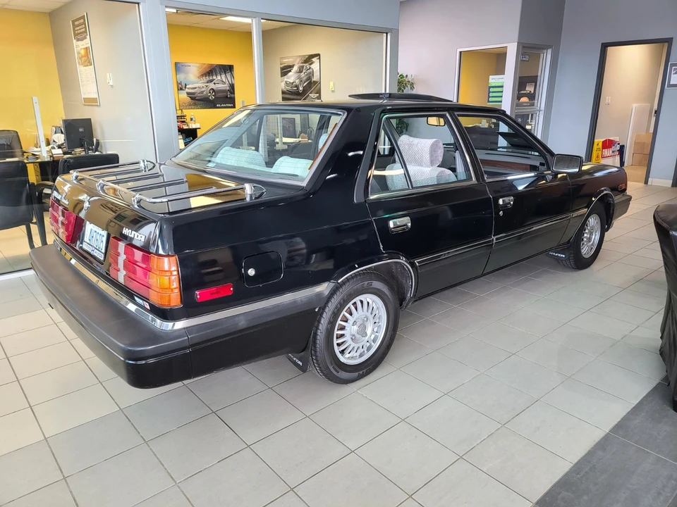 1986 Hyundai Stellar - Image 4 of 11