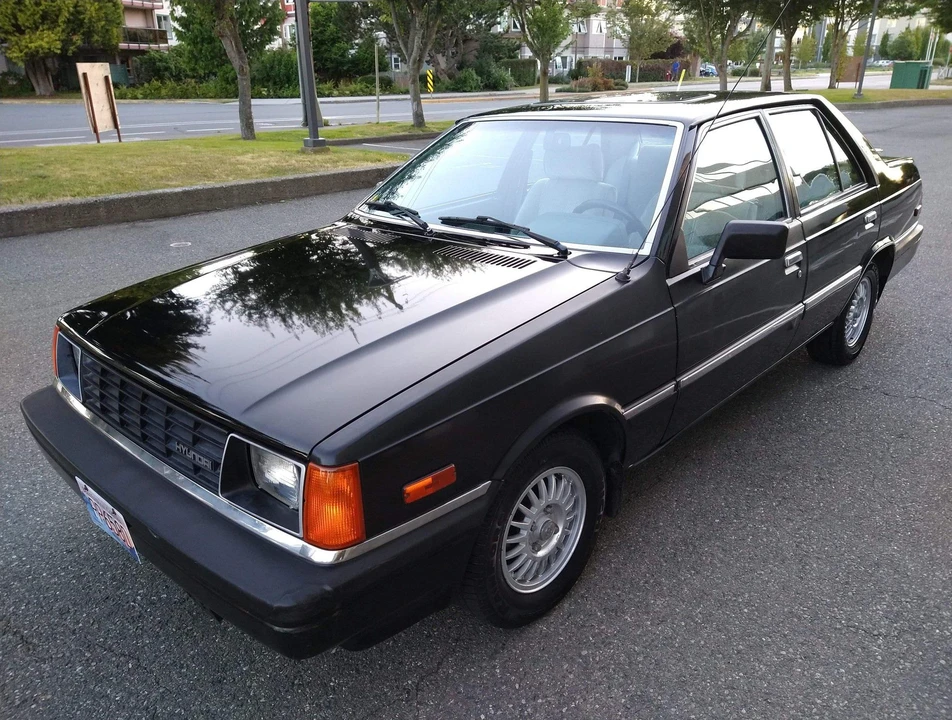 1986 Hyundai Stellar - Image 3 of 11