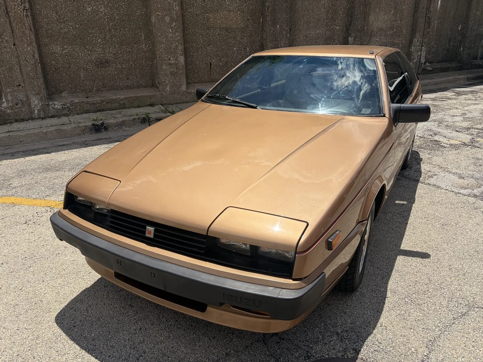 1986 Isuzu Impulse - Image 14 of 31