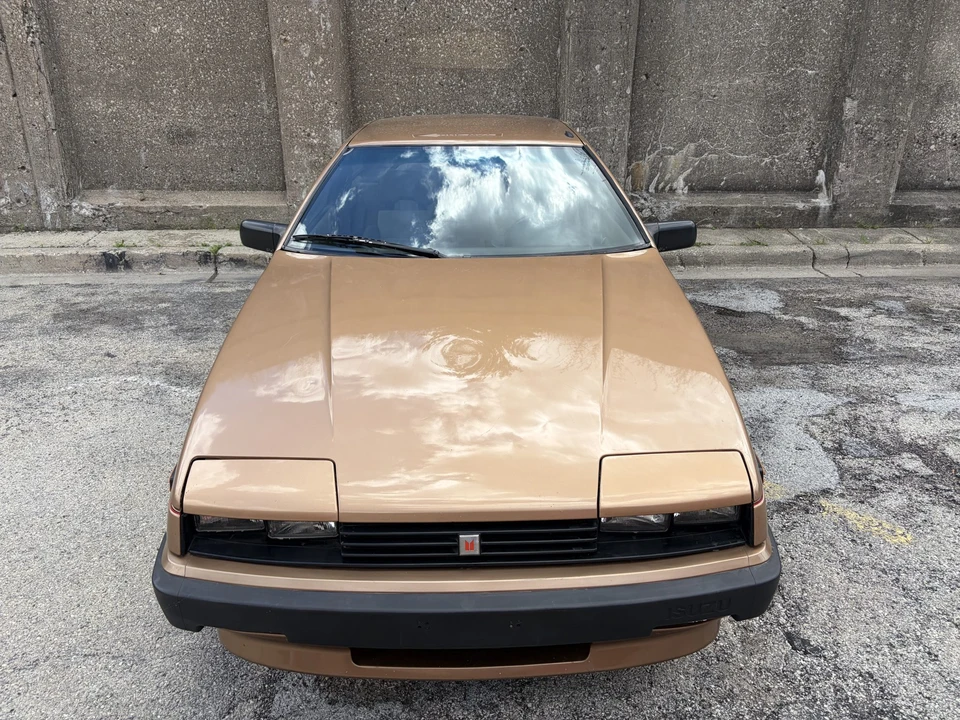 1986 Isuzu Impulse - Image 18 of 31