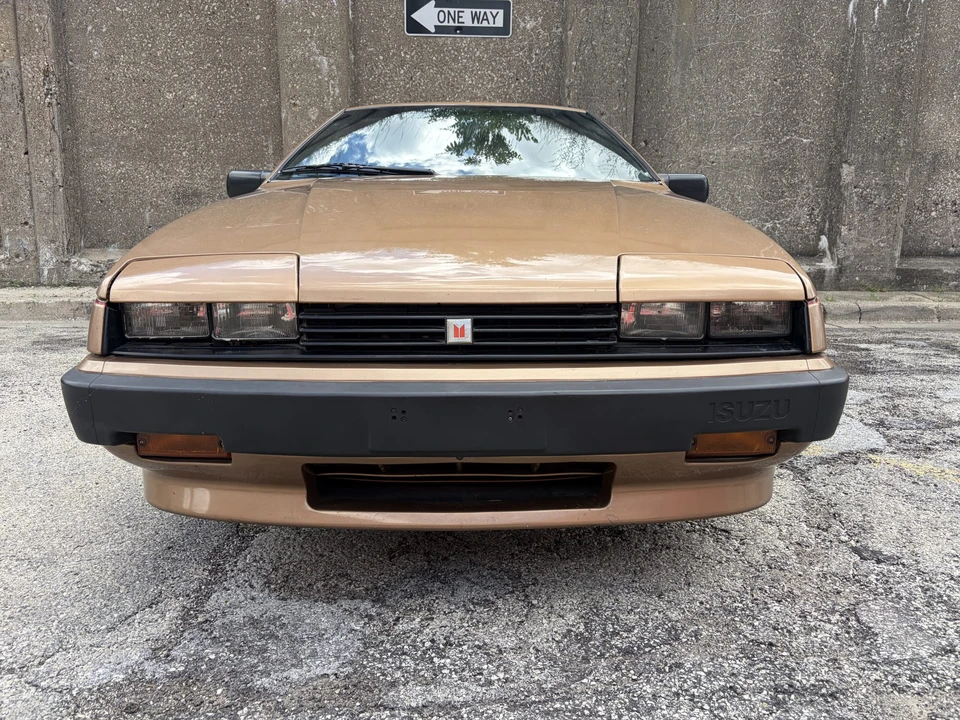 1986 Isuzu Impulse - Image 19 of 31