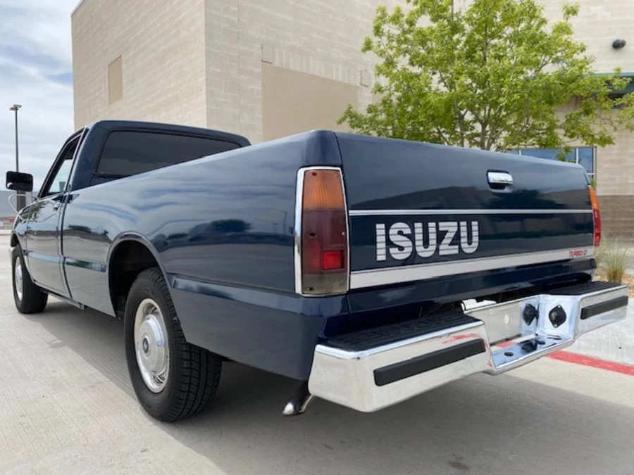 1986 Isuzu - Image 12 of 29