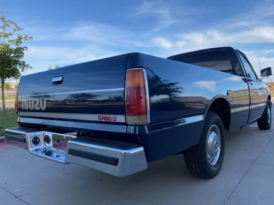 1986 Isuzu - Image 13 of 29