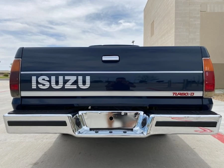1986 Isuzu - Image 9 of 29