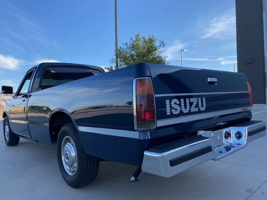 1986 Isuzu - Image 14 of 29