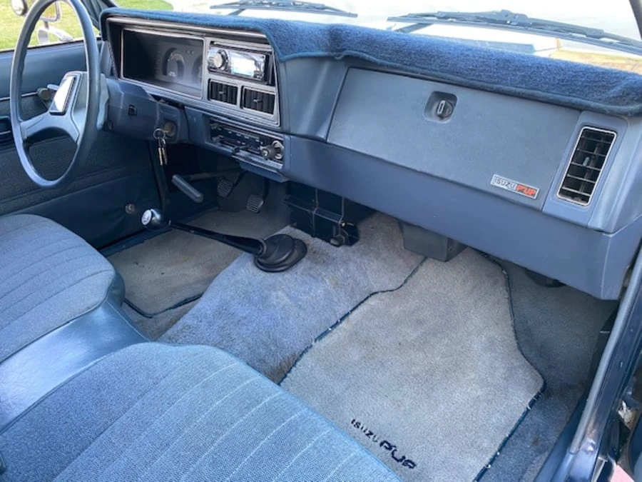 1986 Isuzu - Image 22 of 29