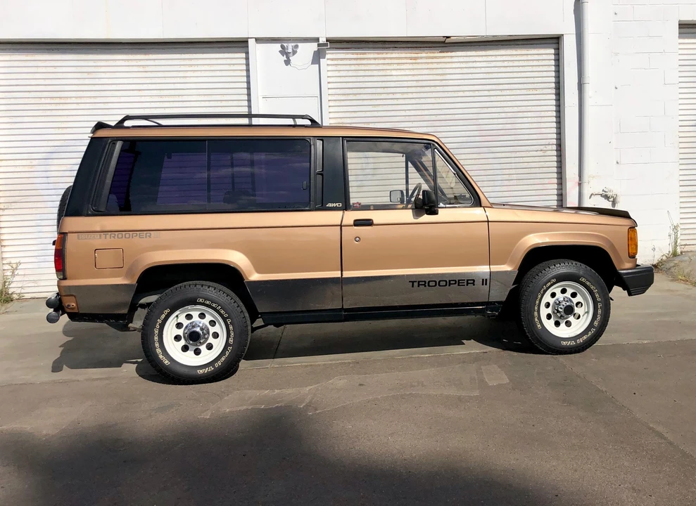 1986 Isuzu Trooper - Image 26 of 31