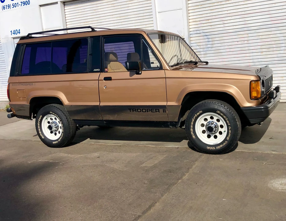 1986 Isuzu Trooper - Image 28 of 31