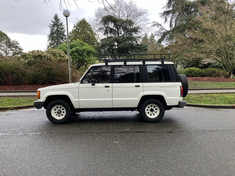 1986 Isuzu Trooper - Image 13 of 31
