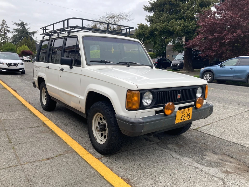 1986 Isuzu Trooper - Image 18 of 31