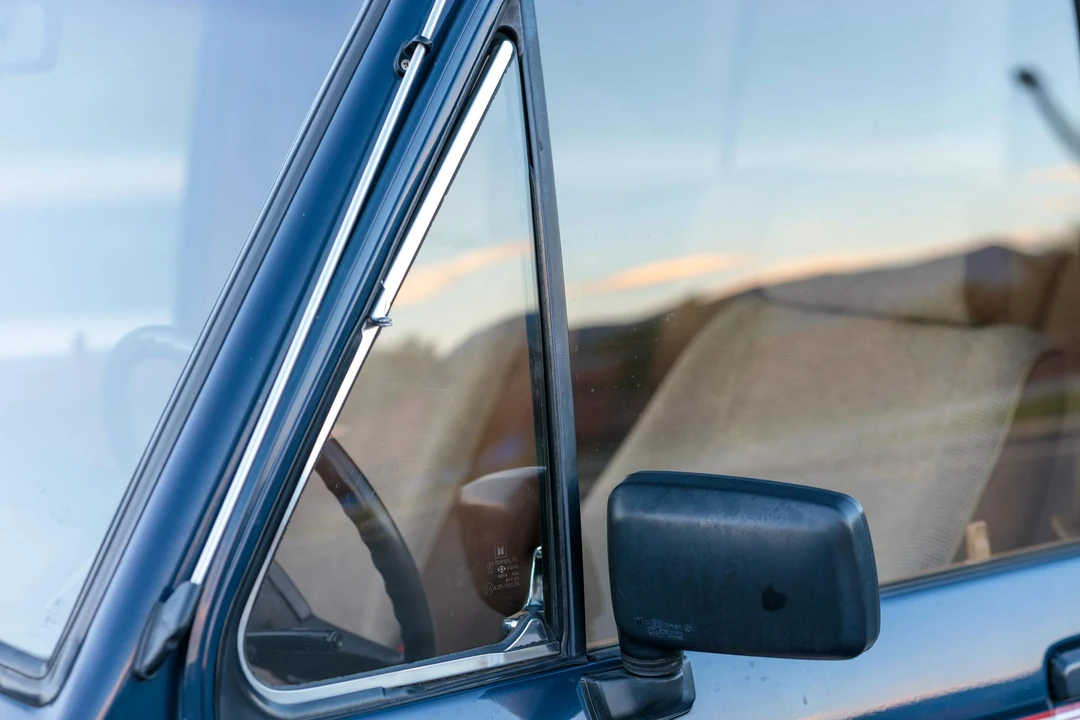 1986 Isuzu Trooper - Image 17 of 31