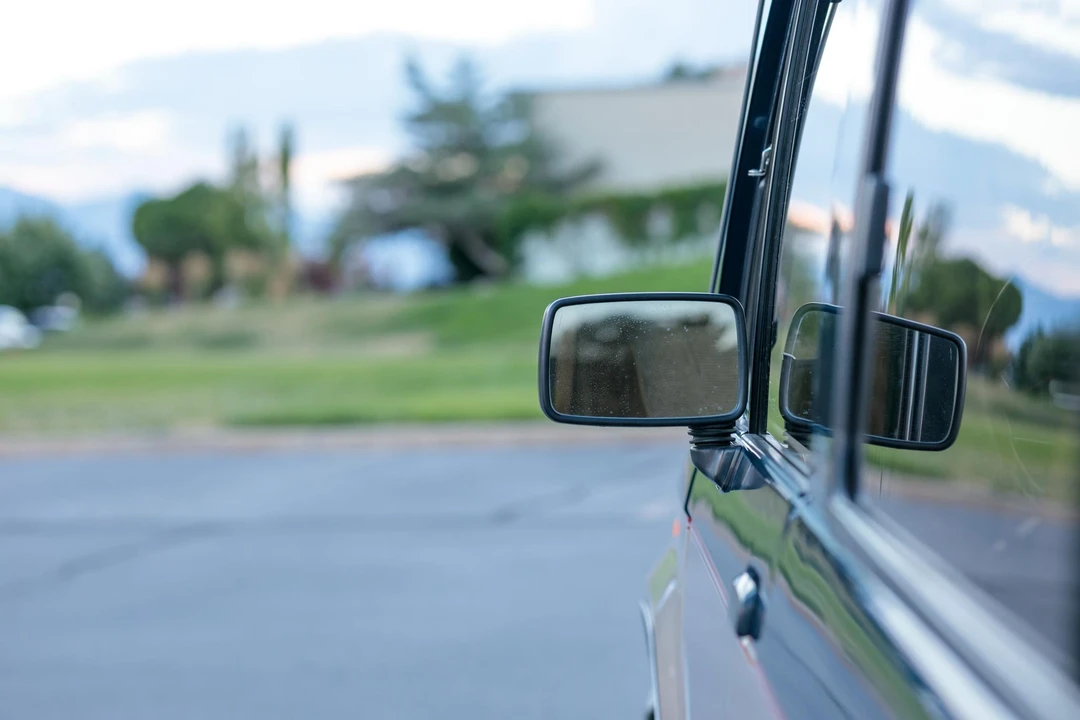 1986 Isuzu Trooper - Image 21 of 31