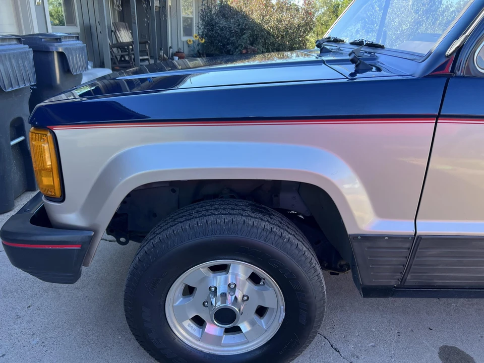 1986 Isuzu Trooper - Image 21 of 31