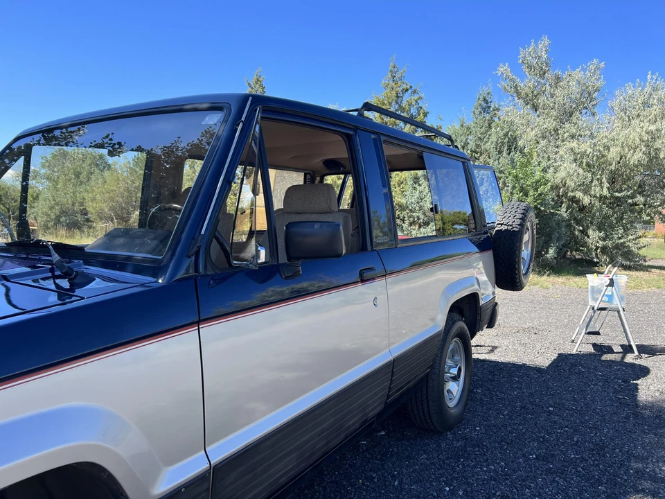 1986 Isuzu Trooper - Image 22 of 31