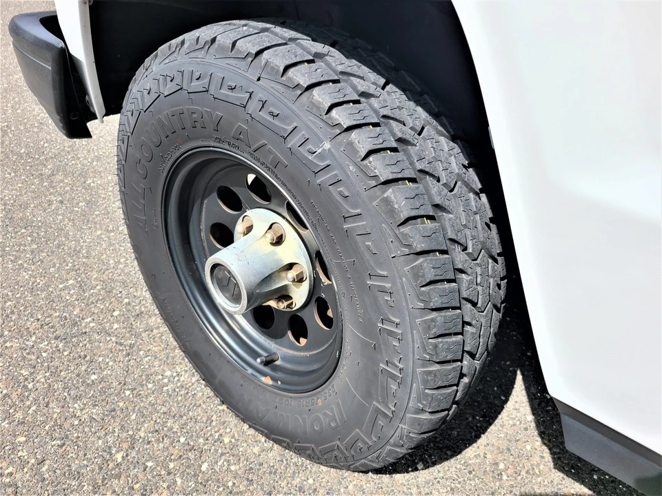 1986 Isuzu Trooper - Image 23 of 31