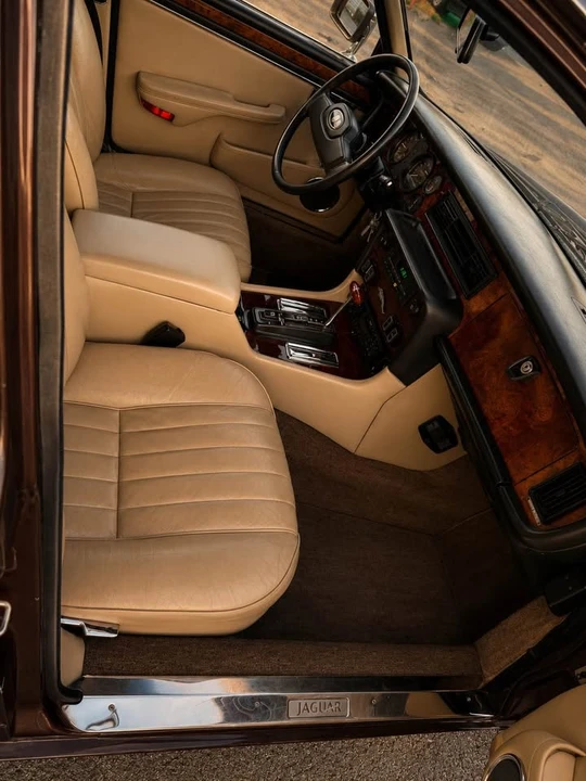 1986 Jaguar XJ Series 3 - Image 5 of 11
