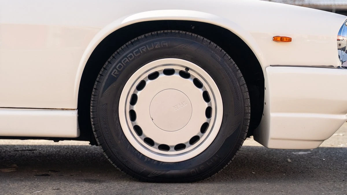 1986 Jaguar XJS Pre-Facelift V12 - Image 27 of 30