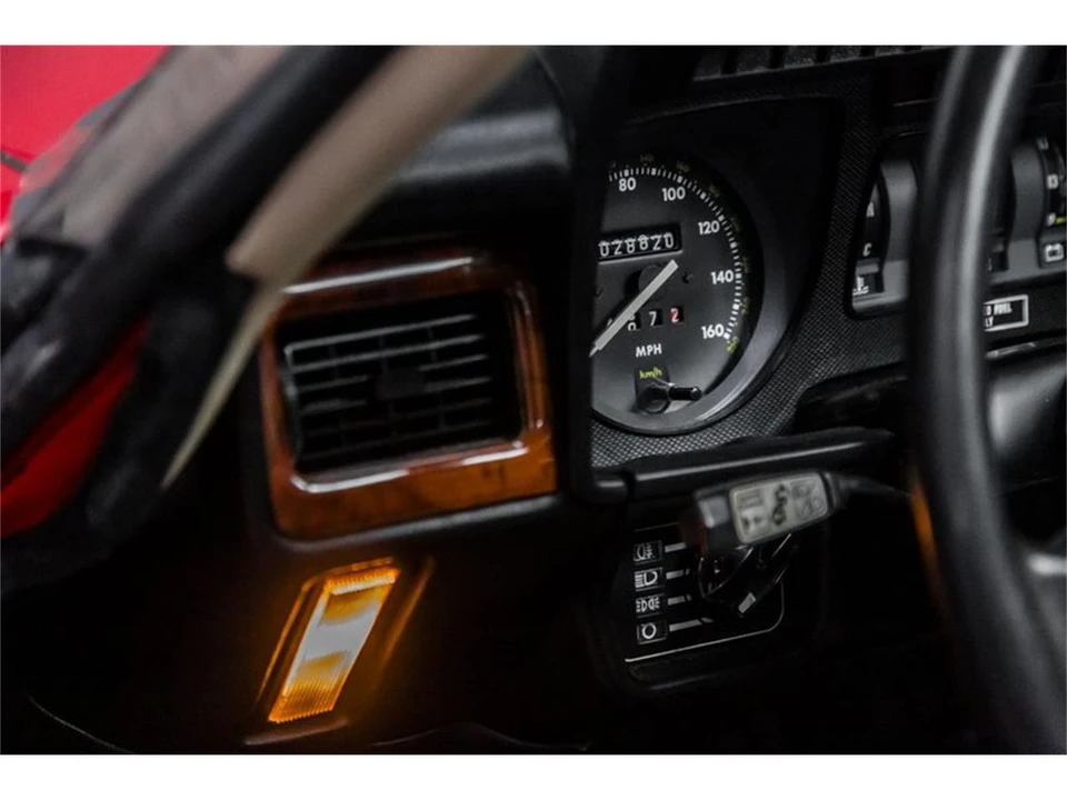 1986 Jaguar XJ Series 3 - Image 26 of 31