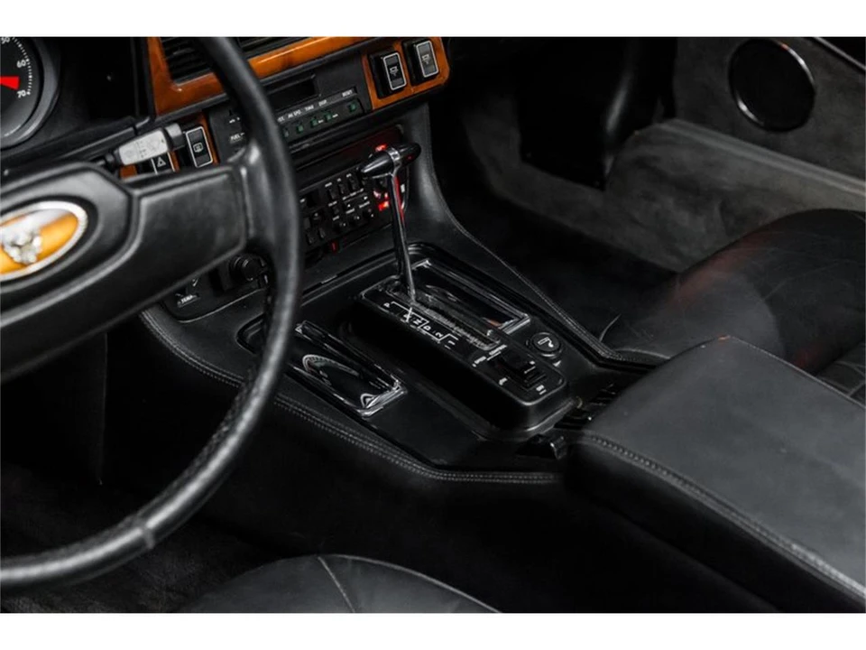1986 Jaguar XJ Series 3 - Image 27 of 31