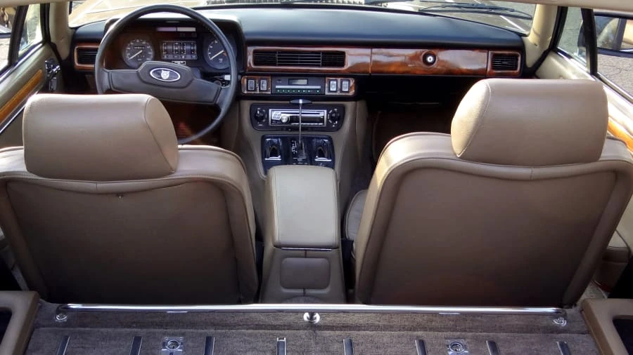 1986 Jaguar XJS Pre-Facelift V12 - Image 10 of 15