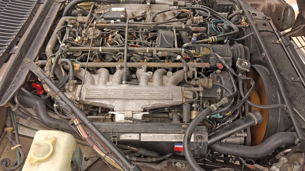 1986 Jaguar XJS - Image 11 of 31