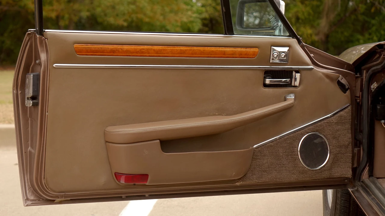 1986 Jaguar XJS - Image 21 of 31