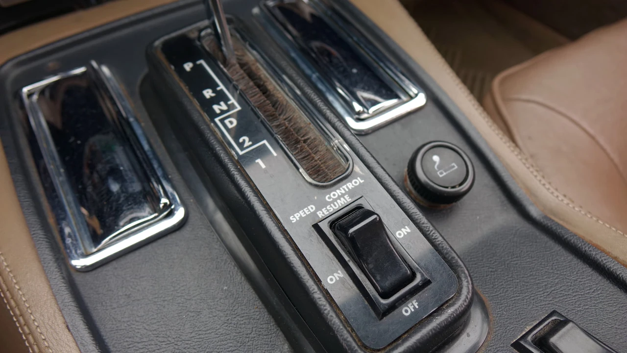 1986 Jaguar XJS - Image 26 of 31
