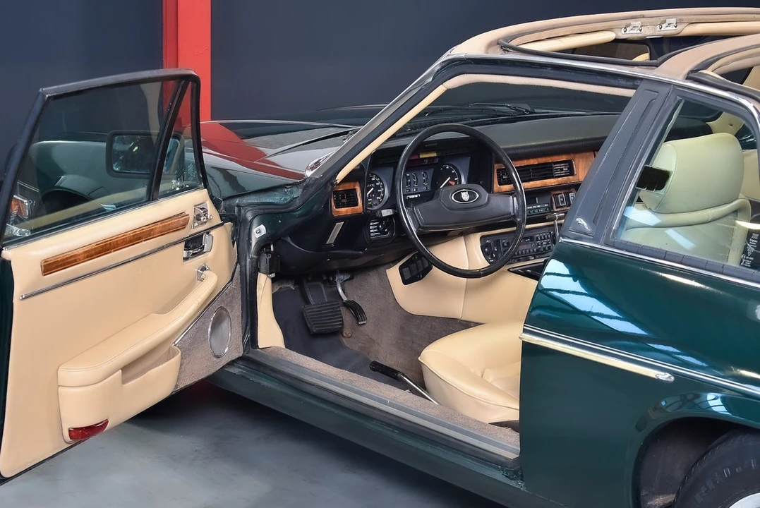 1986 Jaguar XJS Pre-Facelift V12 - Image 25 of 30