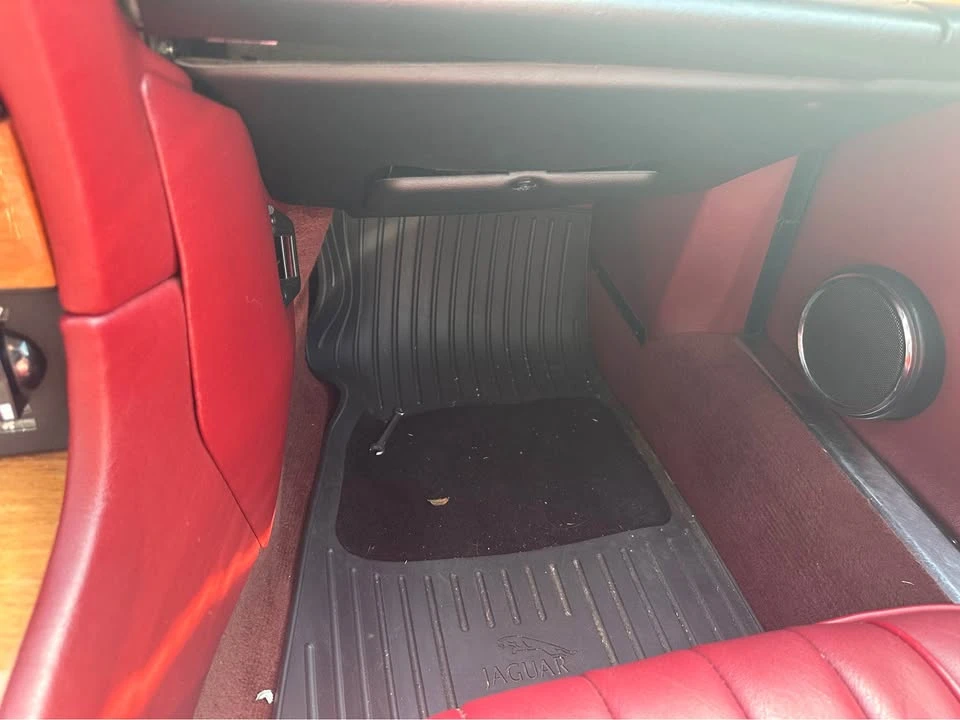 1986 Jaguar XJ Series 3 - Image 8 of 12