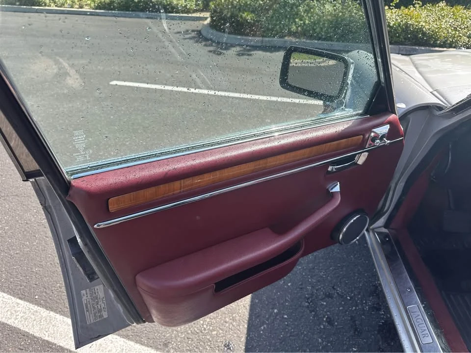 1986 Jaguar XJ Series 3 - Image 5 of 12