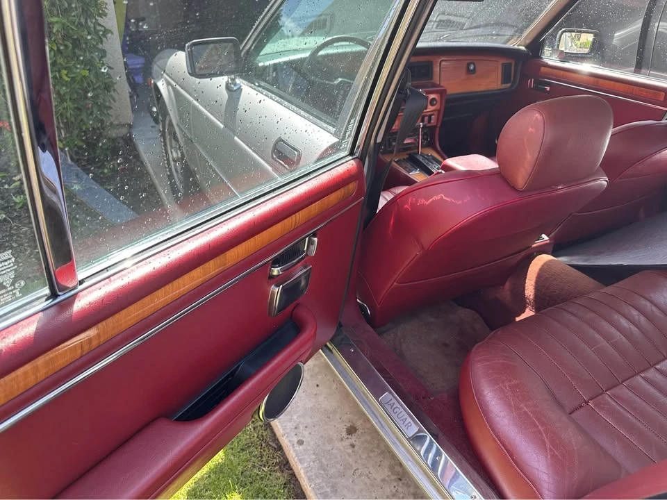 1986 Jaguar XJ Series 3 - Image 10 of 12