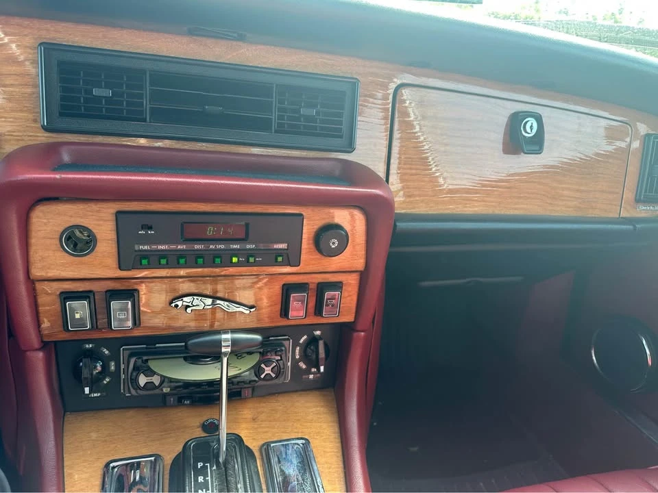 1986 Jaguar XJ Series 3 - Image 6 of 7