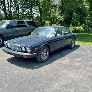 1986 Jaguar XJ XJ Sedan 4D