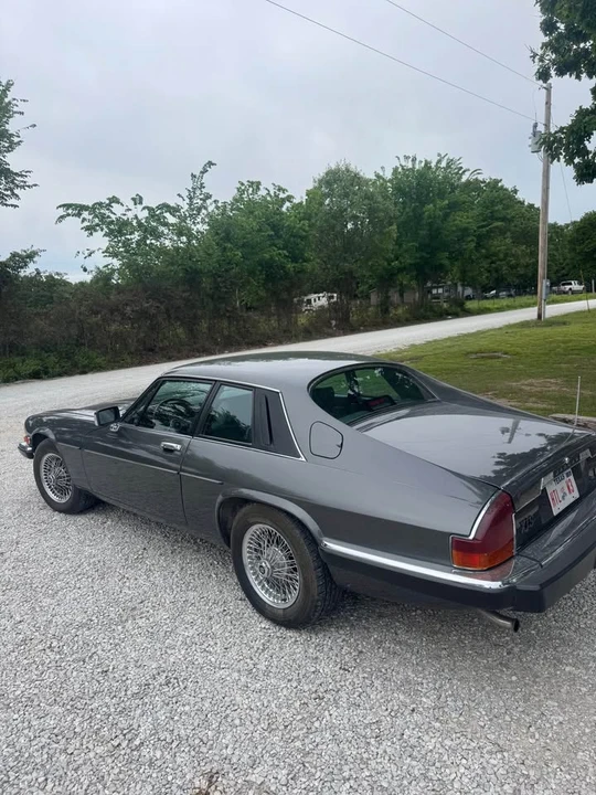 1986 Jaguar XJS - Image 2 of 8