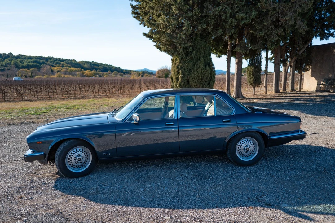 1986 Jaguar XJ Series 3 - Image 4 of 30