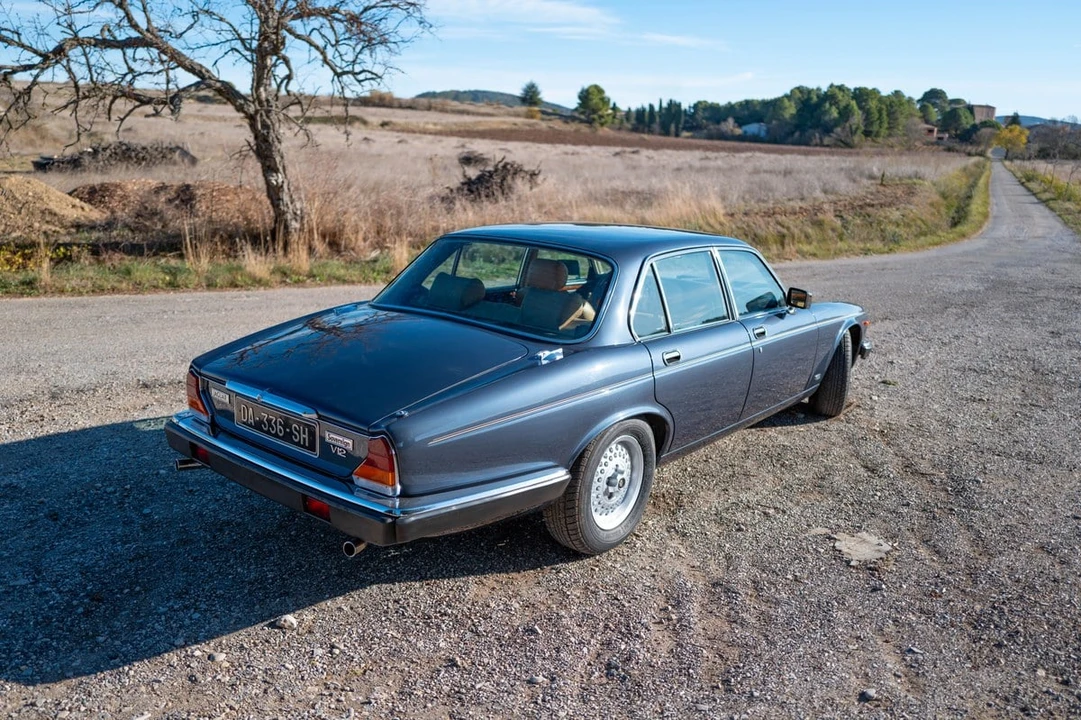 1986 Jaguar XJ Series 3 - Image 7 of 30