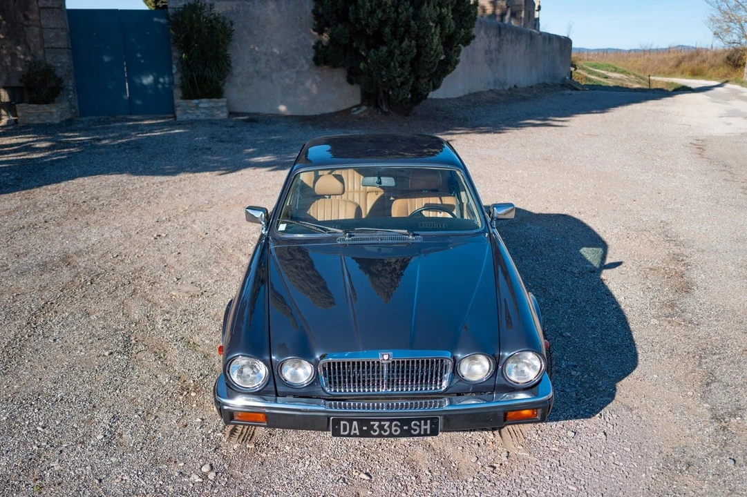 1986 Jaguar XJ Series 3 - Image 9 of 30