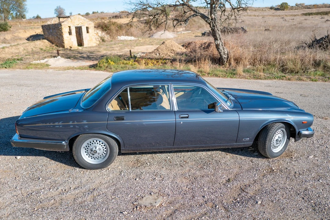 1986 Jaguar XJ Series 3 - Image 15 of 30