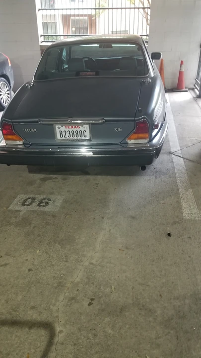 1986 Jaguar XJ Series 3 - Image 7 of 31