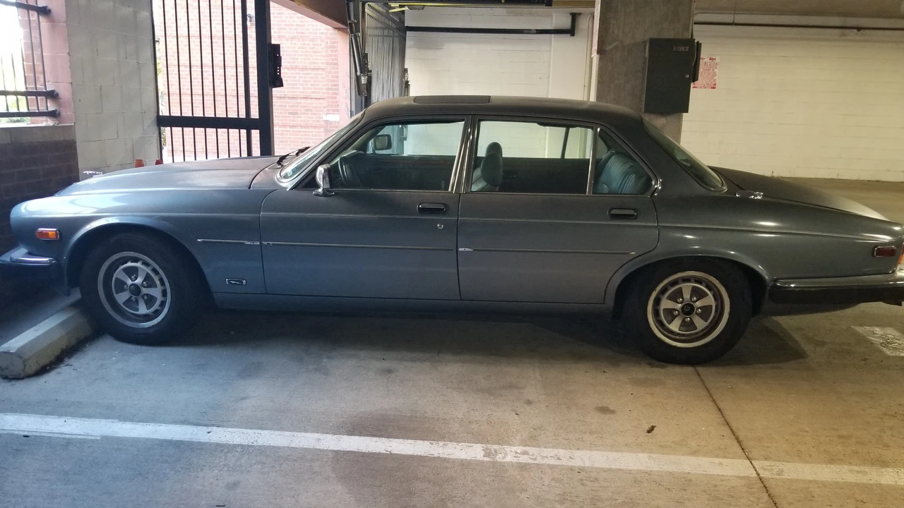 1986 Jaguar XJ Series 3 - Image 5 of 31