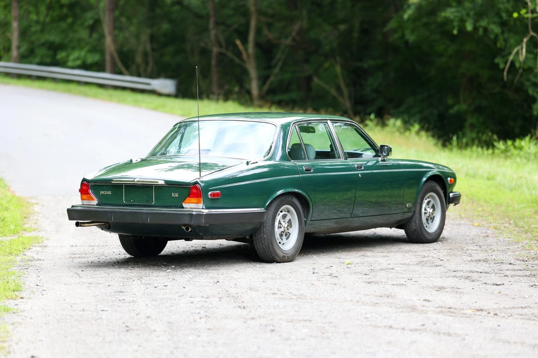 1986 Jaguar XJ Series 3 - Image 22 of 31