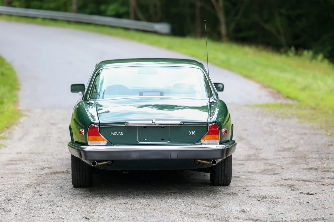 1986 Jaguar XJ Series 3 - Image 17 of 31