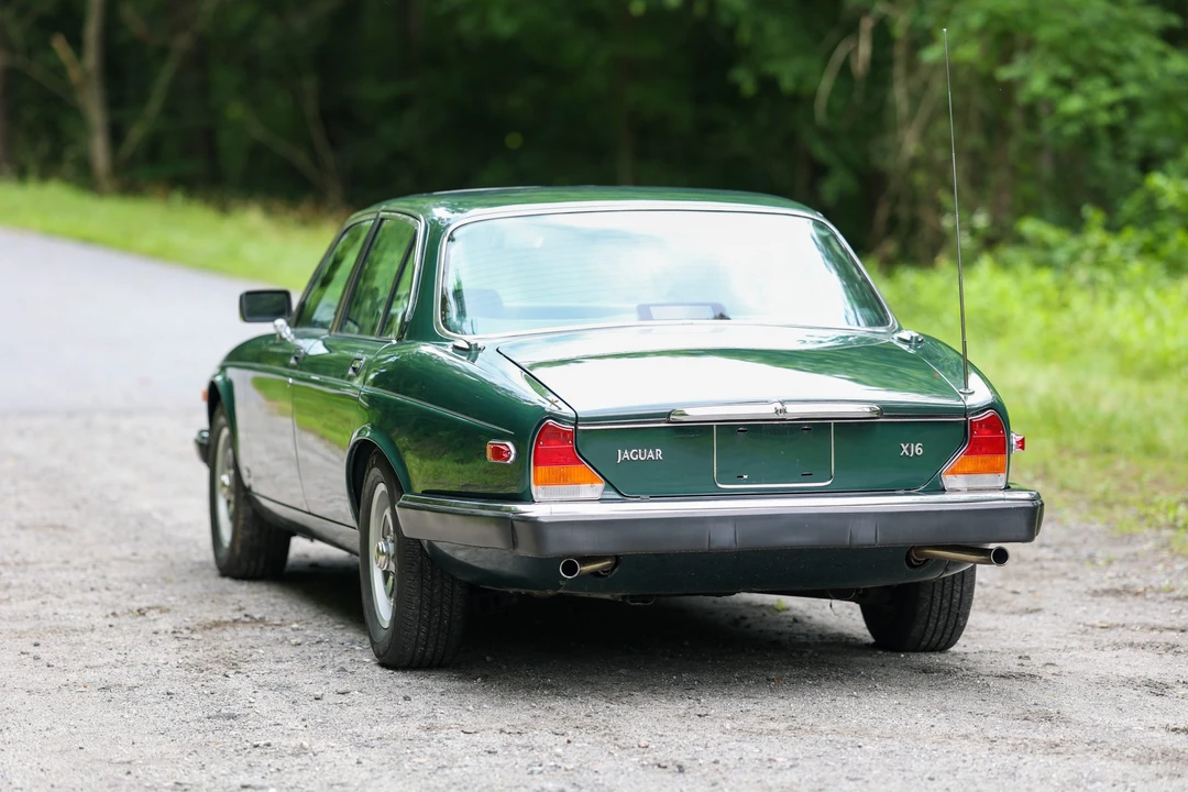 1986 Jaguar XJ Series 3 - Image 16 of 31